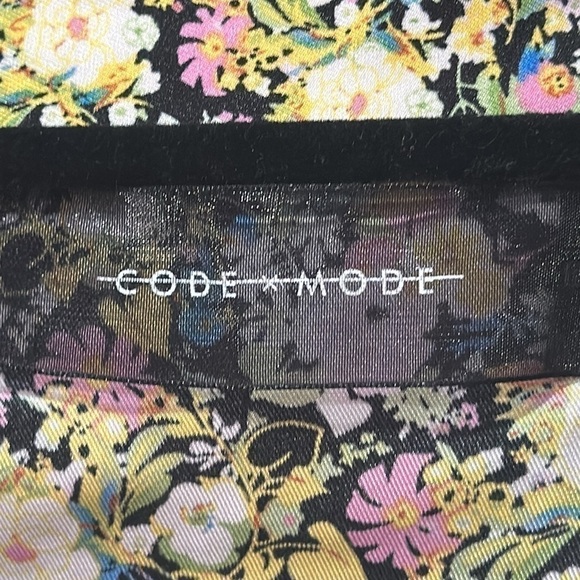 Code X Mode Multicolor Floral Print Button Front Dress Size Small w/ Pockets - Picture 5 of 10